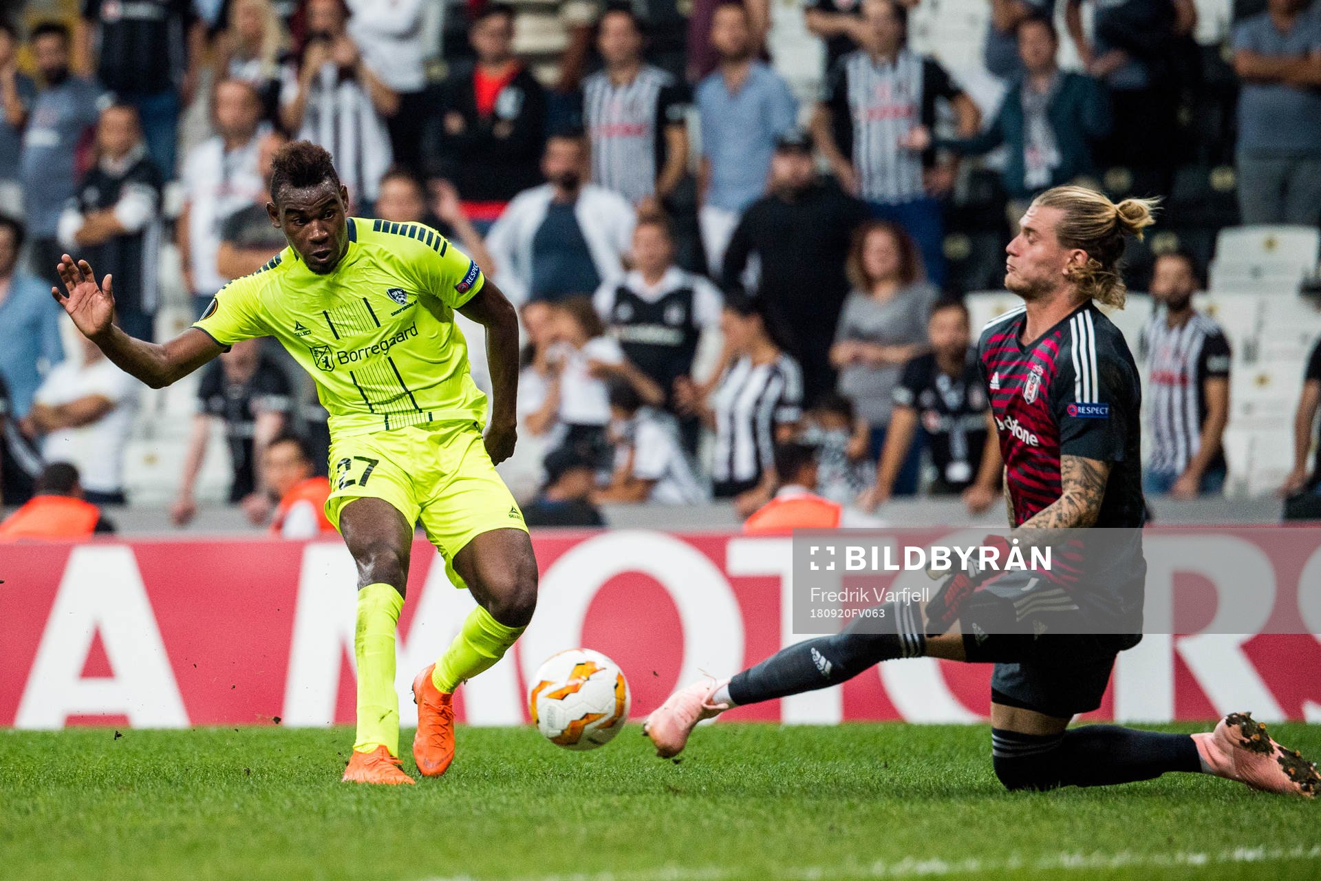 Rashad Muhammed of Sarpsborg 08 with a chance