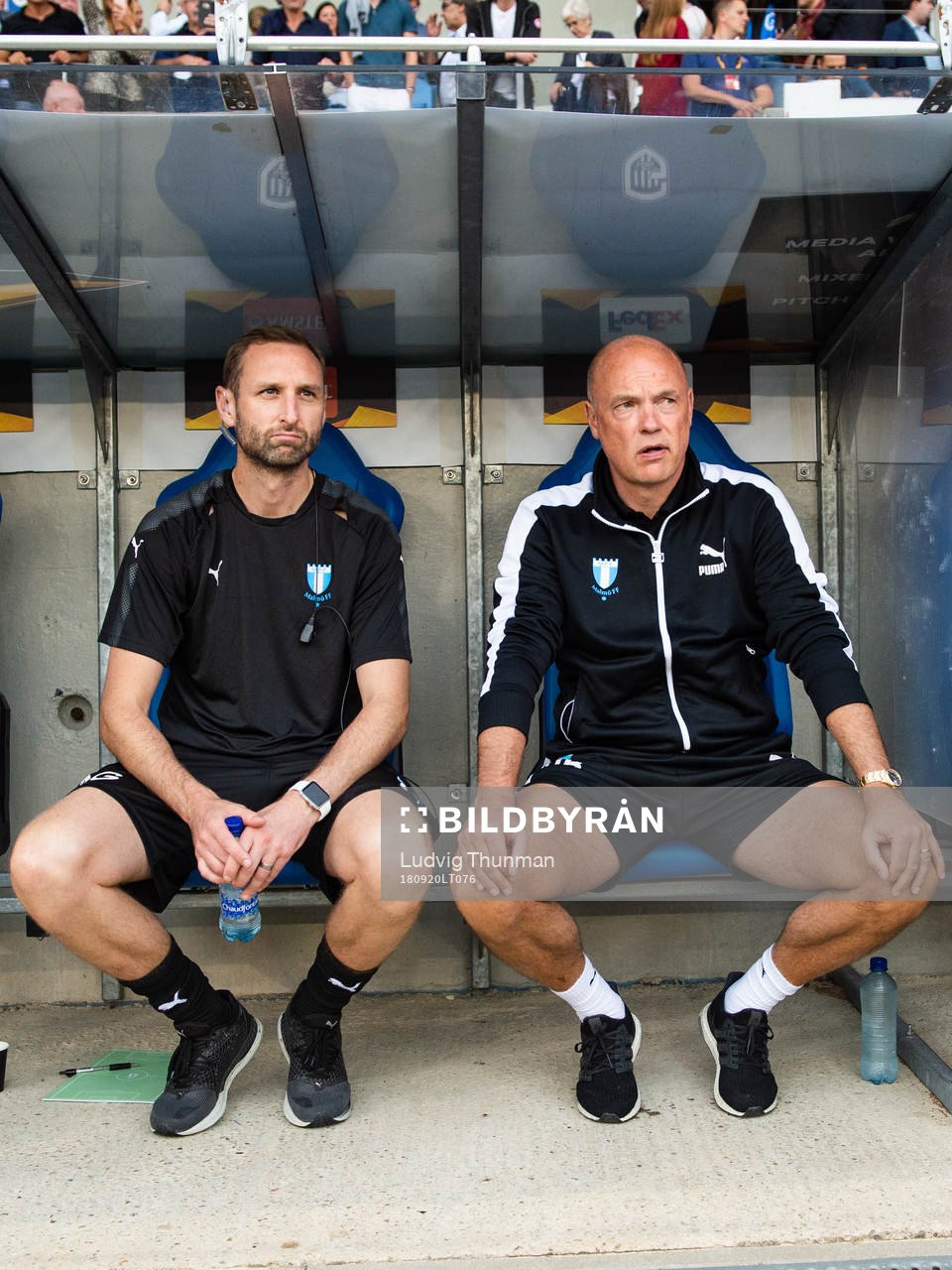 Assistant coach Jens Fjellström and head coach Uwe Rösler