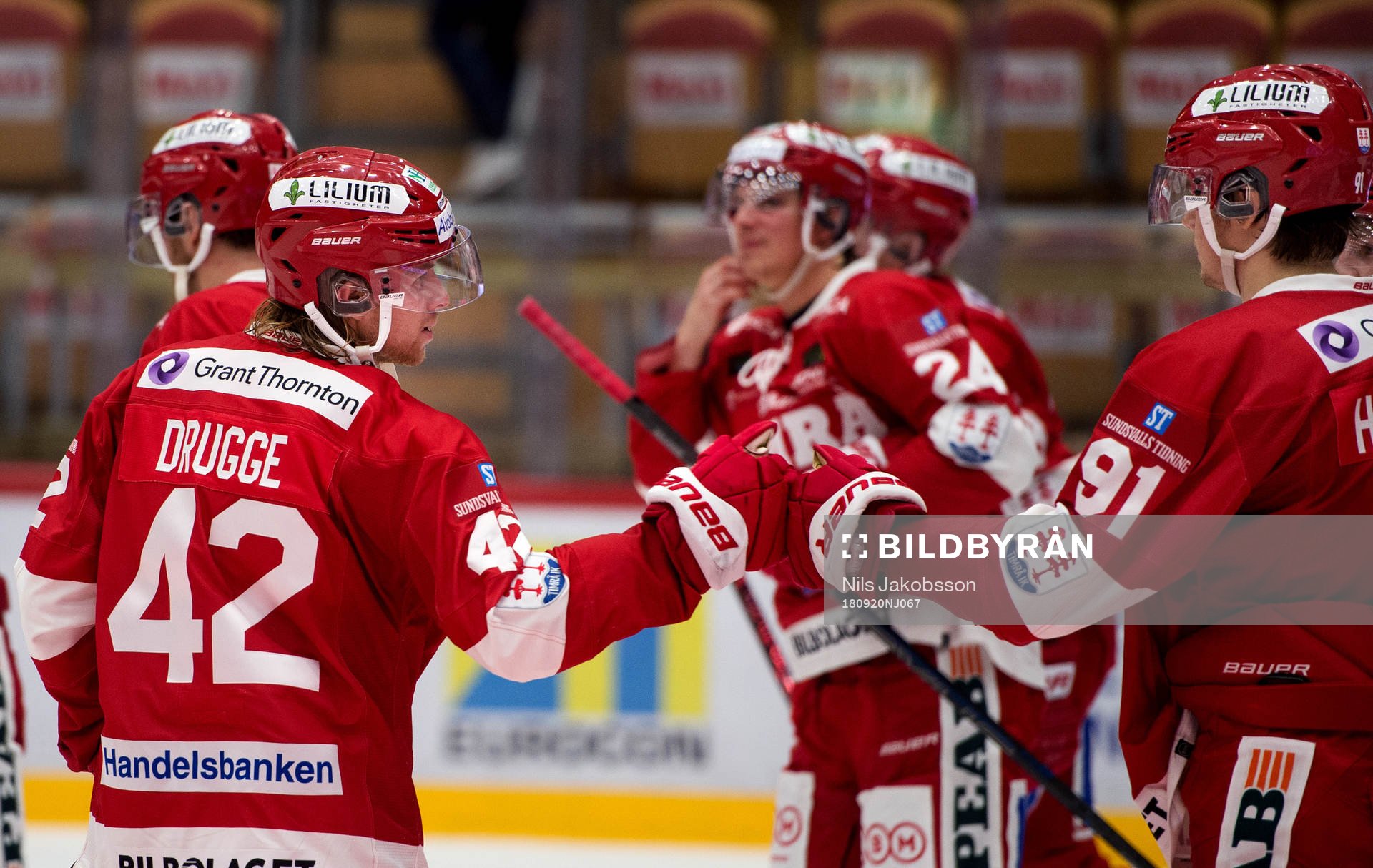 Timrås Oskar Drugge och Filip Hållander jublar