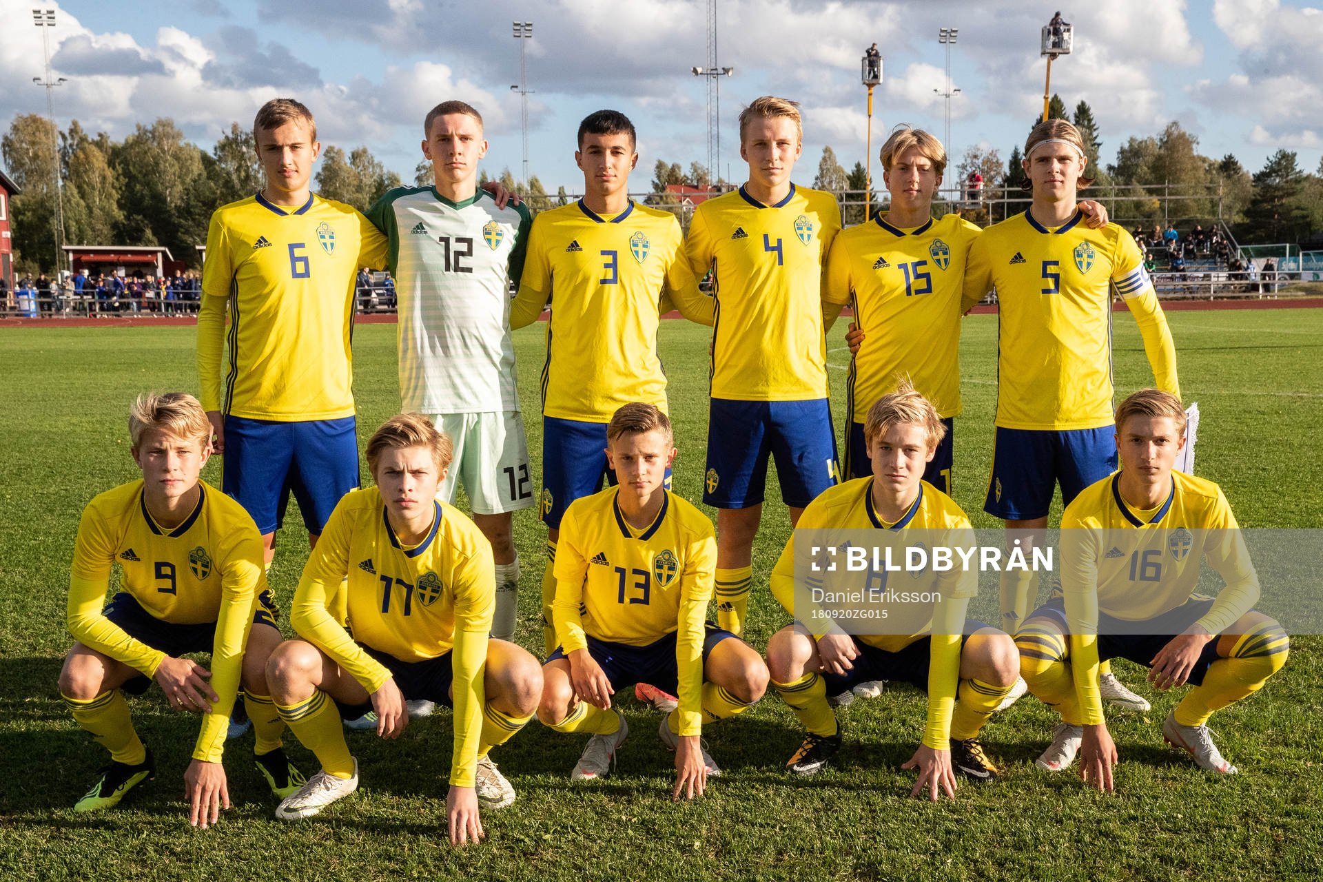Sveriges övre raden Jesper Tolinsson Amar Dzevlan Emin Hasic Casper Widell Holger Olsson Robin Glavak nedre raden Filip Persson Kristoffer Krebs Adam Hellqvist Nils Wallenberg Edwin Andersson i landskampen i fotboll mellan Sverige och Norge den 20 september 2018 i Mora.