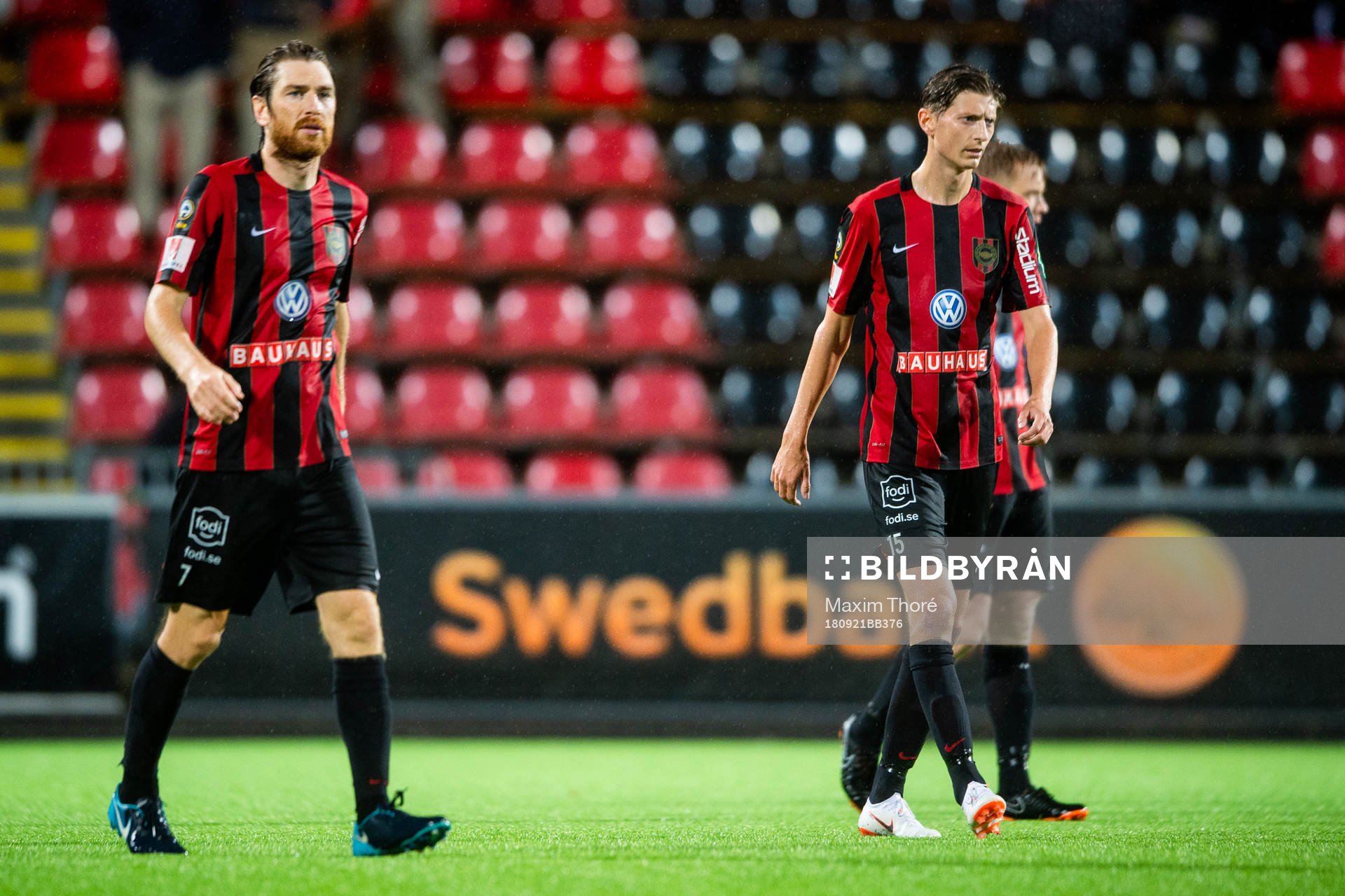 Brommapojkarnas Markus Gustafsson och Johan Falkmar deppar