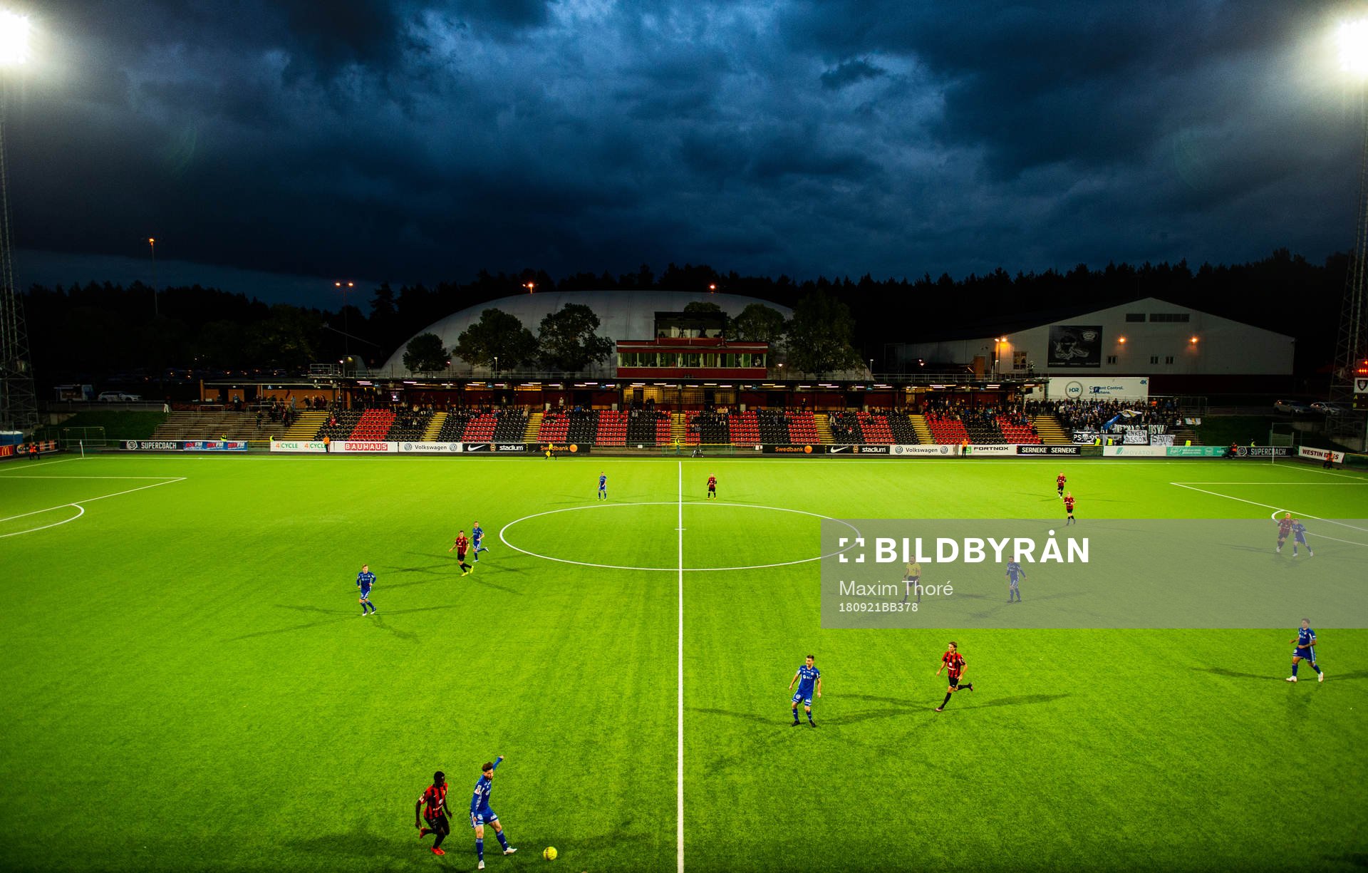 Vybild över fotbollsmatchen i Allsvenskan mellan