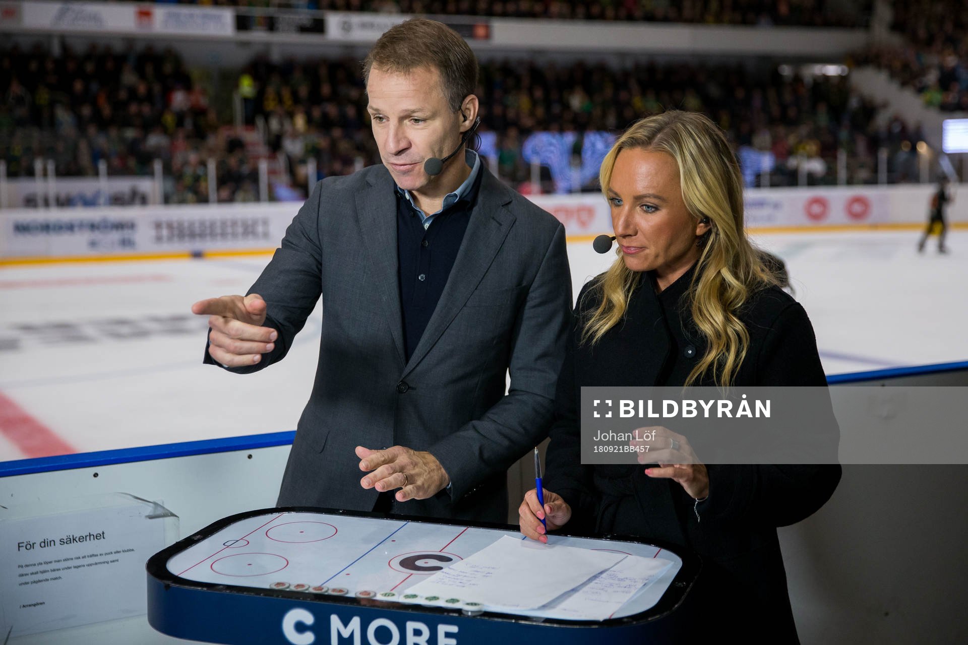 Cmore´s Michael Helber och Frida Nordstrand