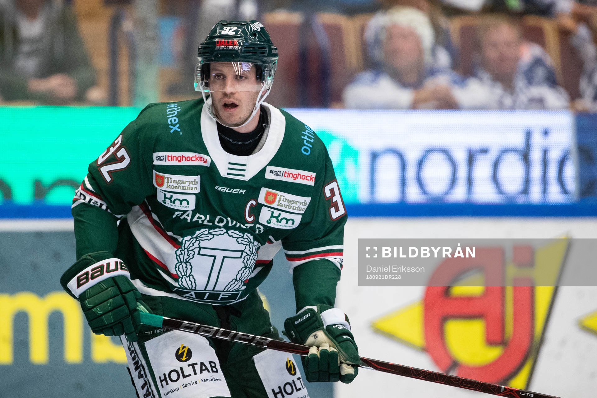 Tingsryds Robin Olsson  i ishockeymatchen i