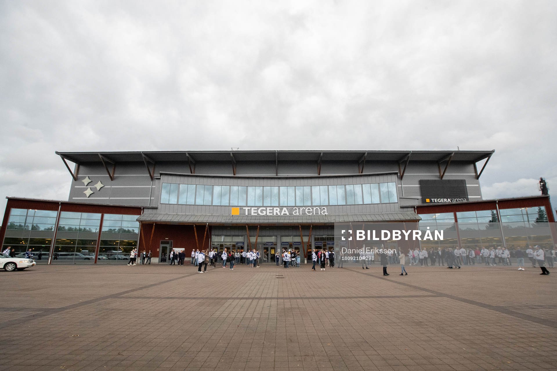Tegera Arena innan ishockeymatchen i Hockeyallsvenskan
