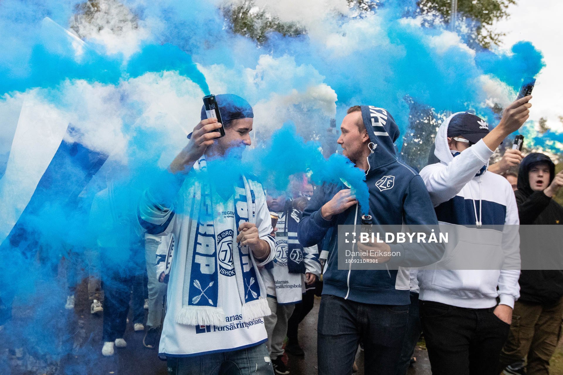 Leksands Superstars på vår till ishockeymatchen i