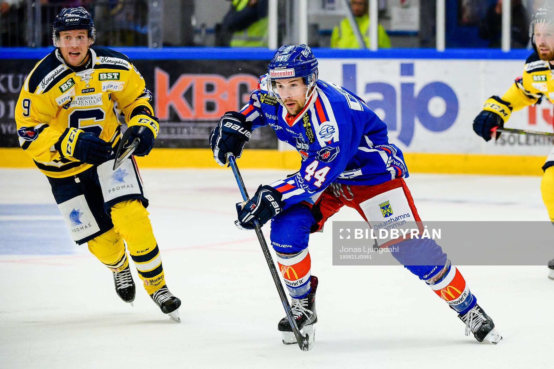 Oskarshamns Nolan Zajac jagas av Södertäljes Victor
