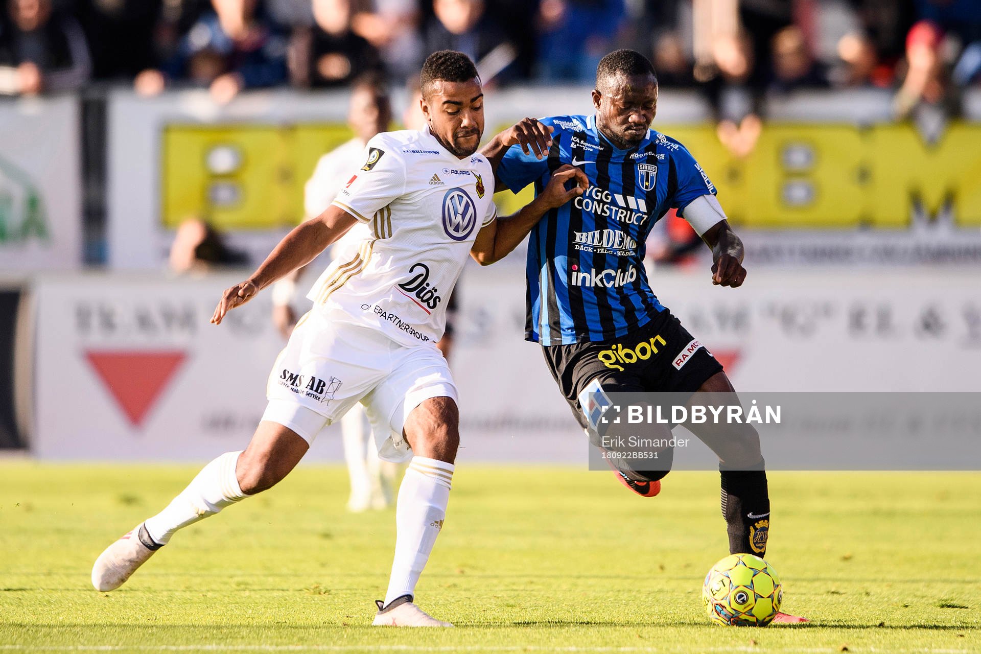 Sirius Moses Ogbu och Östersunds Noah Sonko Sundberg i