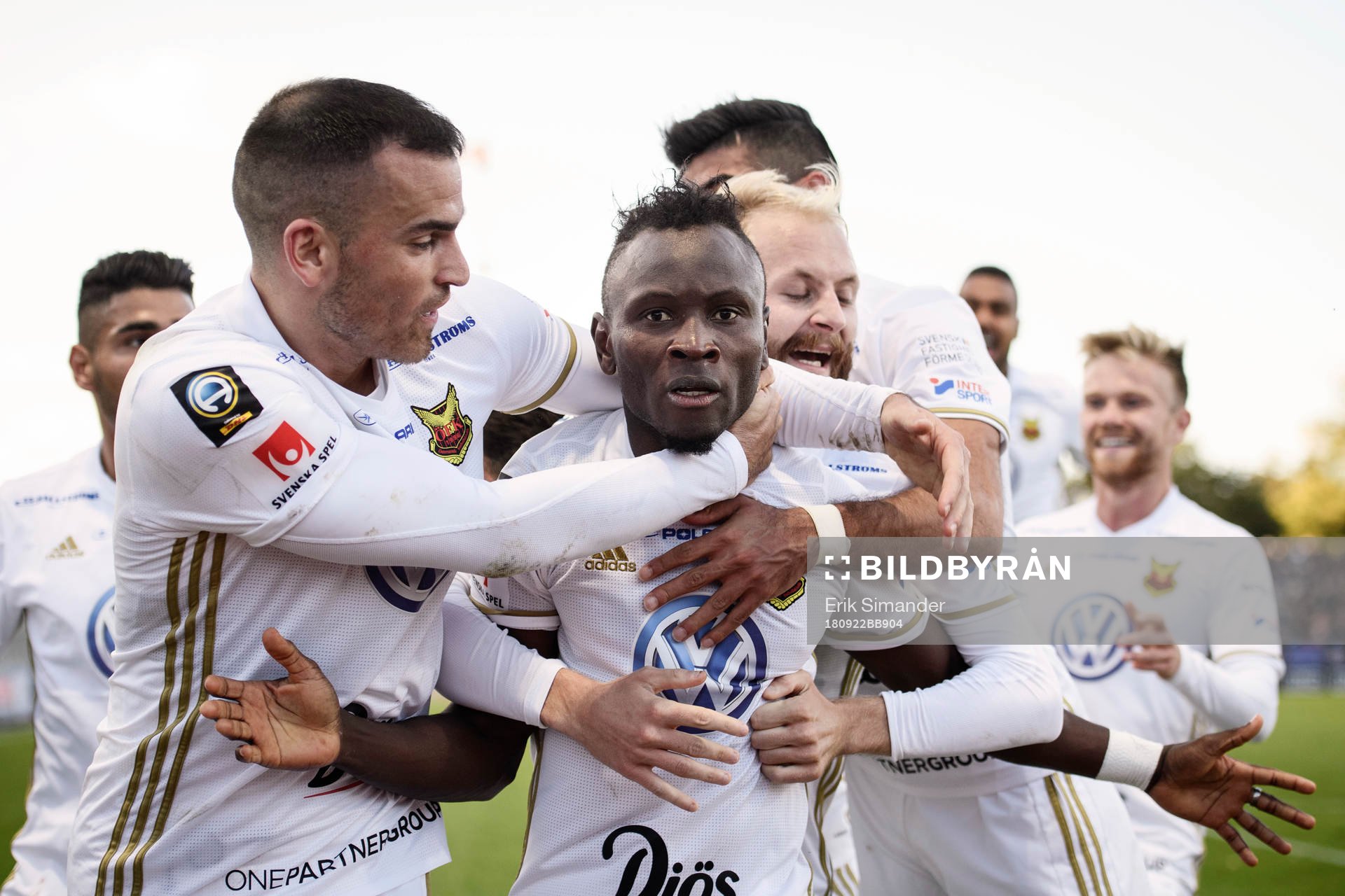 Östersunds Samuel Laryea Mensiro jublar
