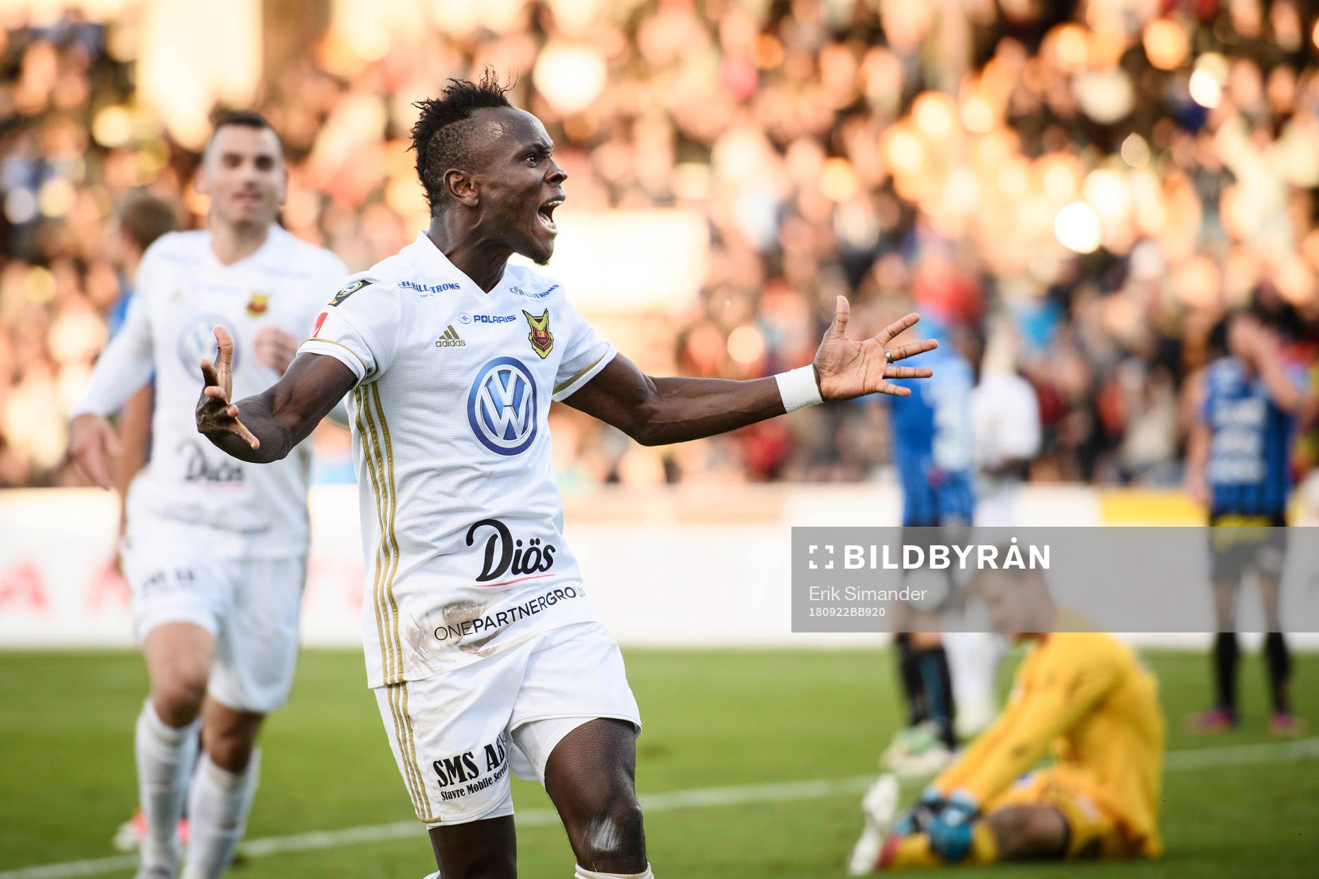 Östersunds Samuel Laryea Mensiro jublar