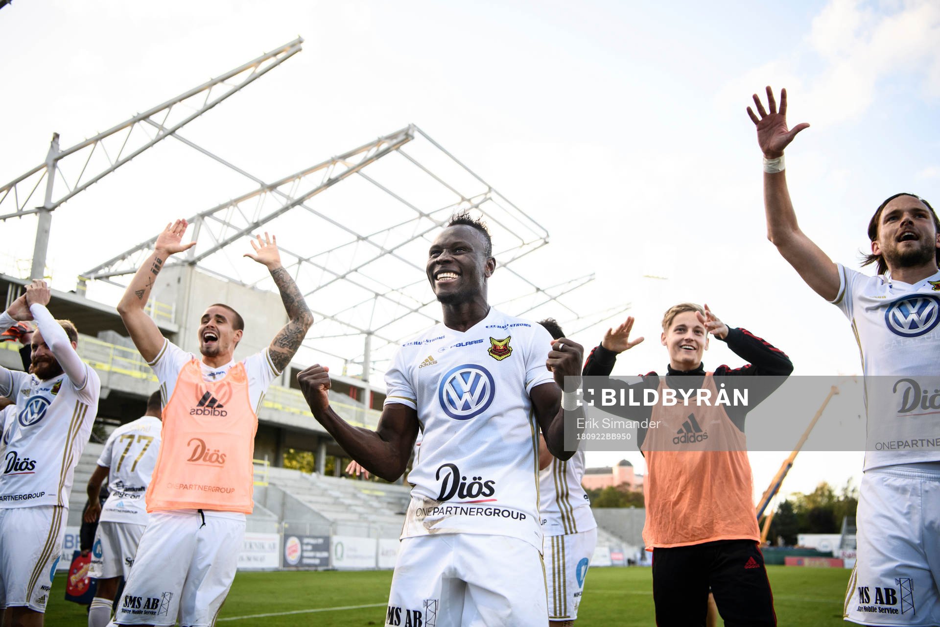 Östersunds Samuel Laryea Mensiro jublar