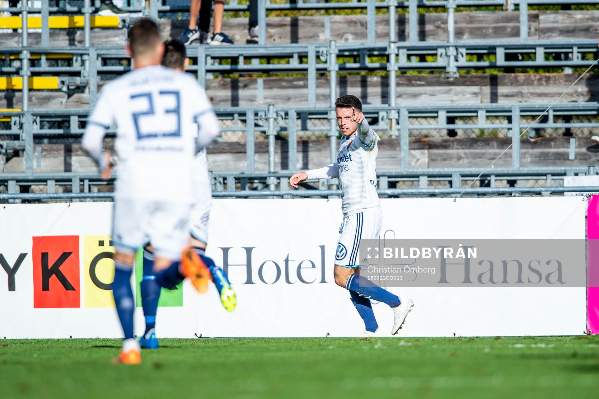 Djurgårdens Kerim Mrabti jublar