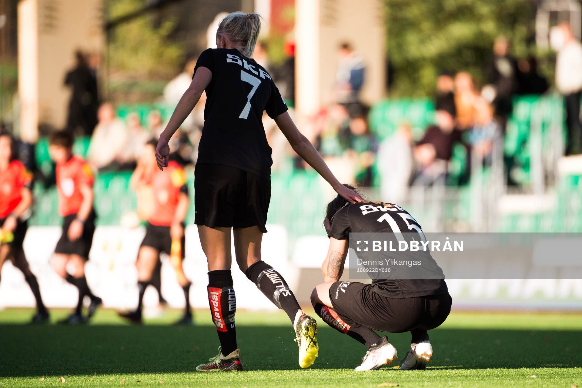 Göteborgs Emma Pennsäter och Julia Zigiotti Olme deppar