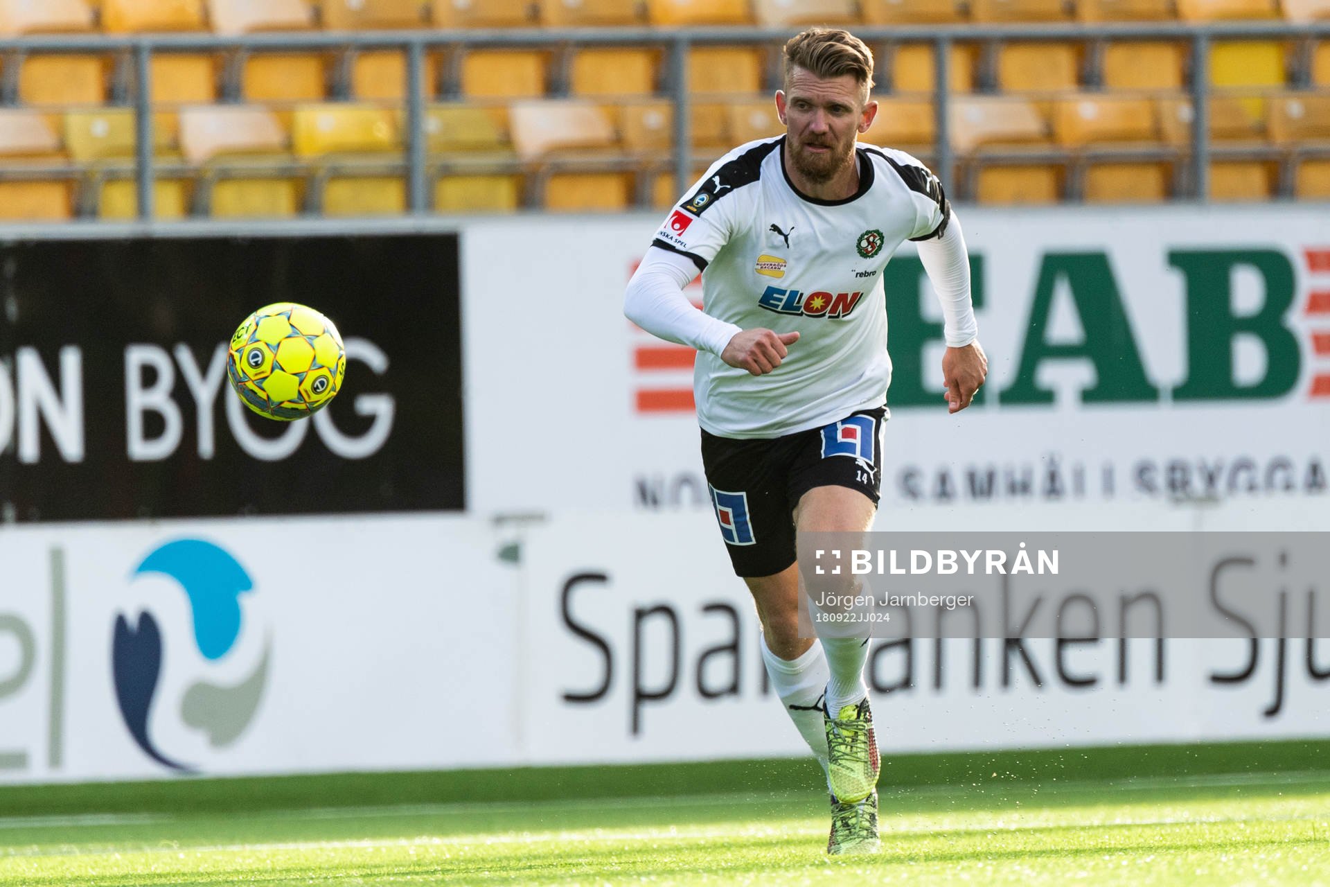 Örebros Michael Almebäck