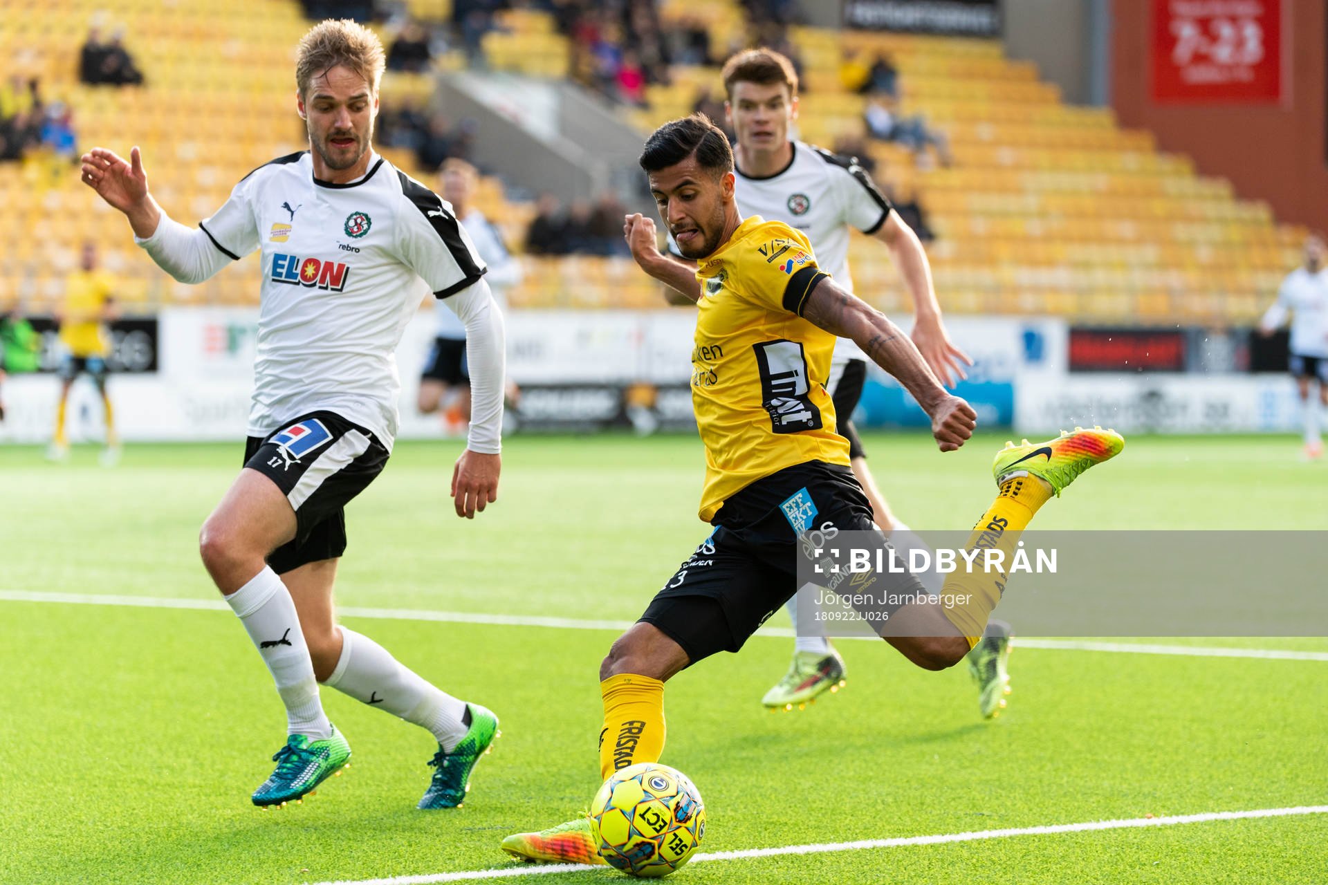 Elfsborgs Rami Kaib och Örebros Johan Mårtensson