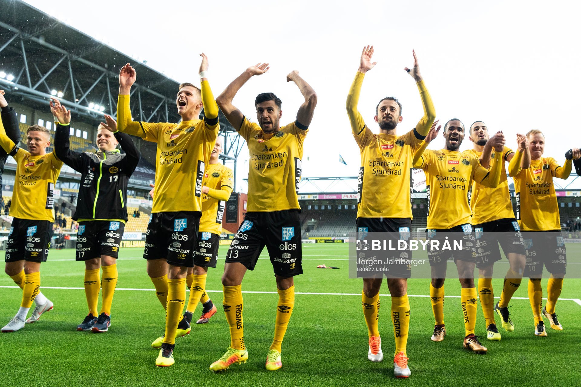 Elfsborgs spelare jublar