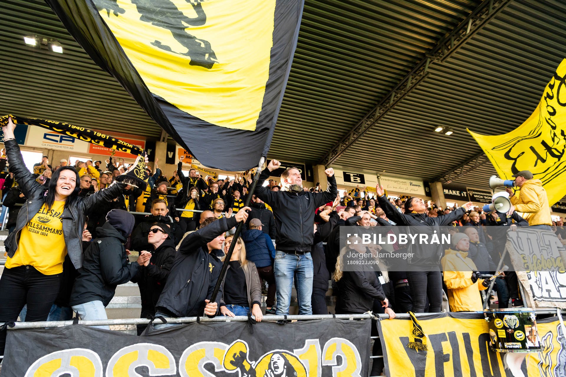 Elfsborgs supportrar jublar