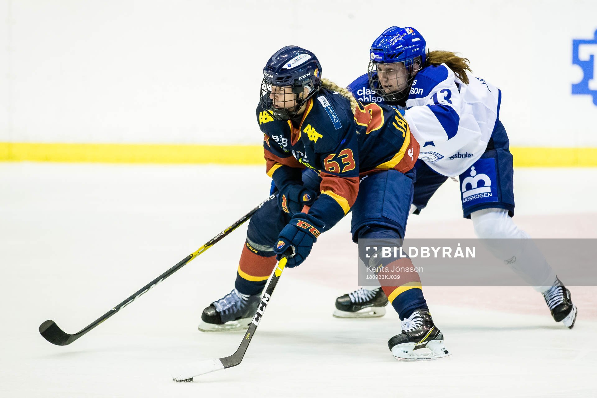 Djurgårdens Josefin Jakobsen och Leksands Hanna Sköld