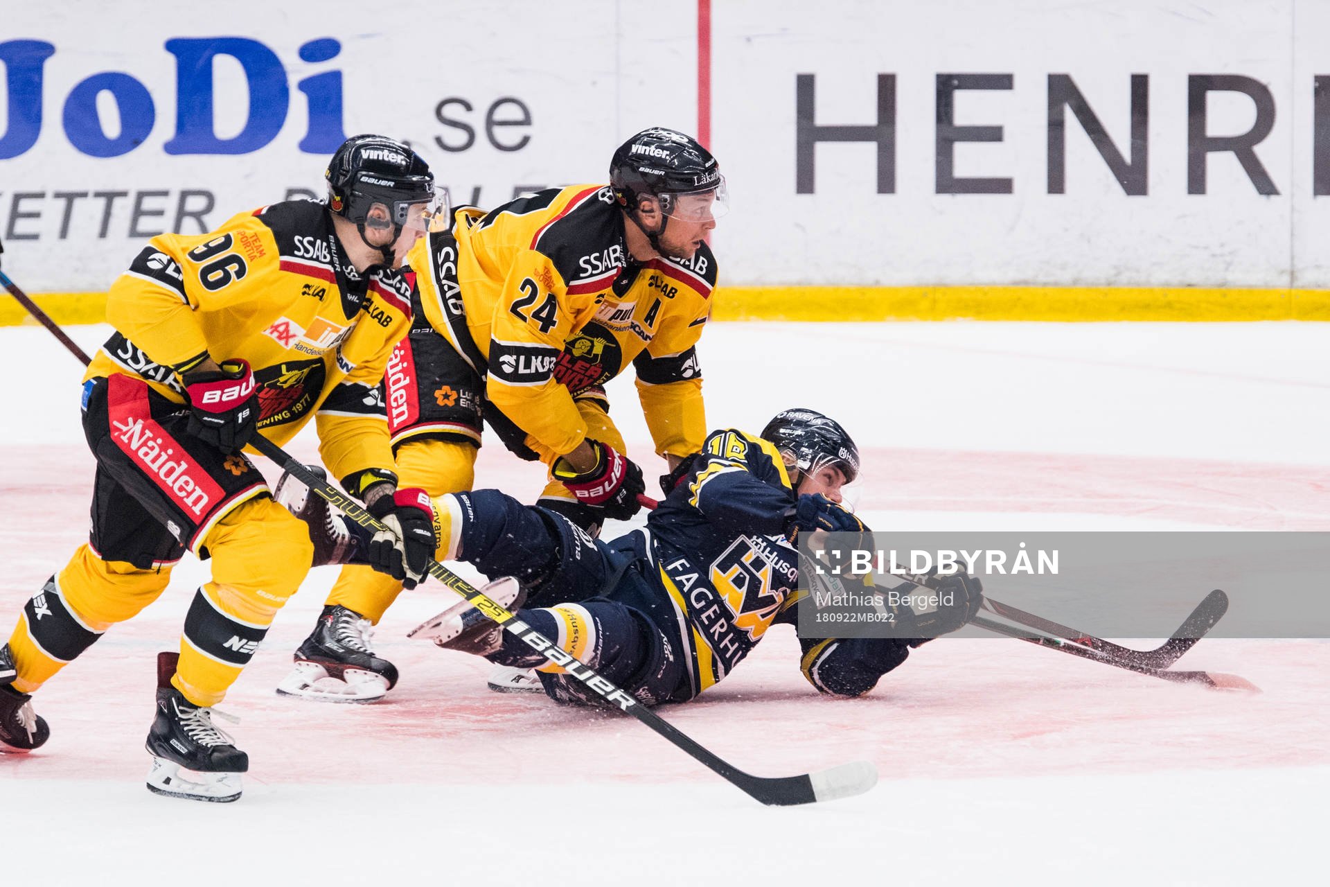 s Markus Ljungh faller