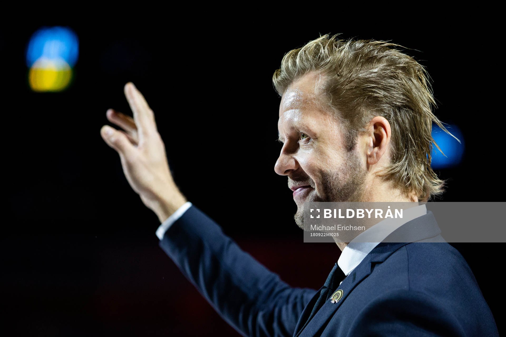 Tomi Kallio hyllas innan ishockeymatchen i SHL mellan