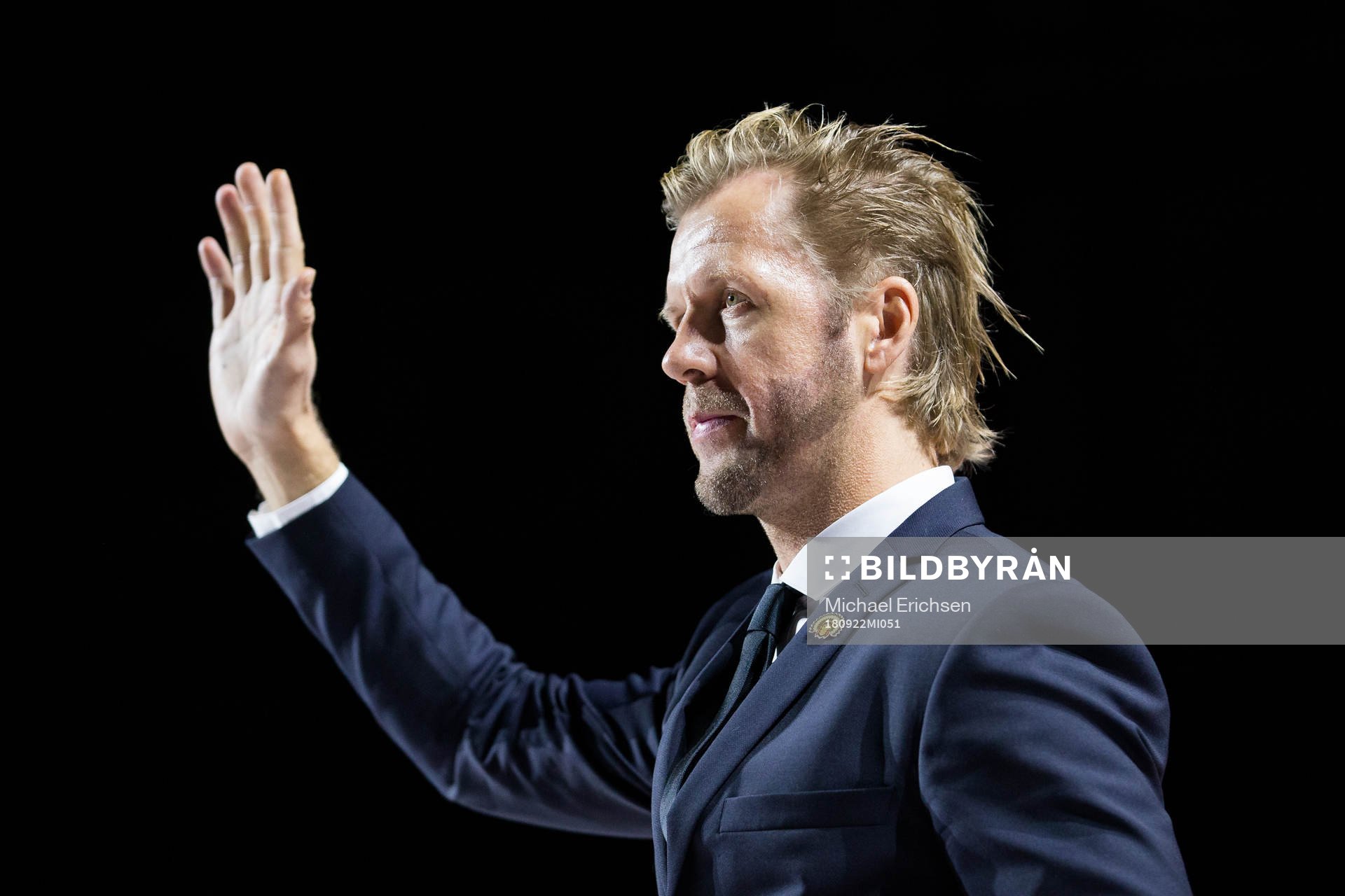 Tomi Kallio hyllas innan ishockeymatchen i SHL mellan