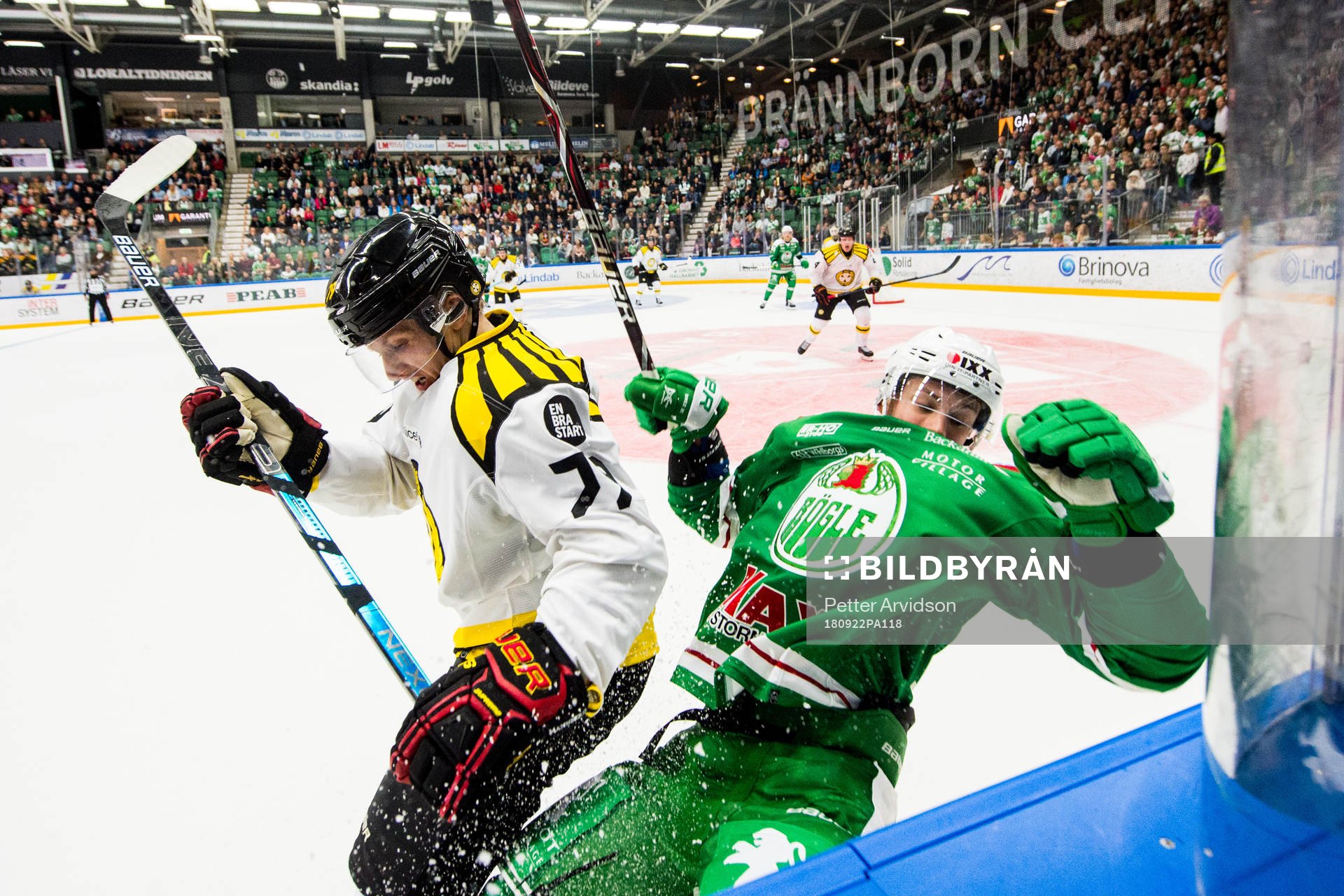 Rögles Lucas Elvenes faller