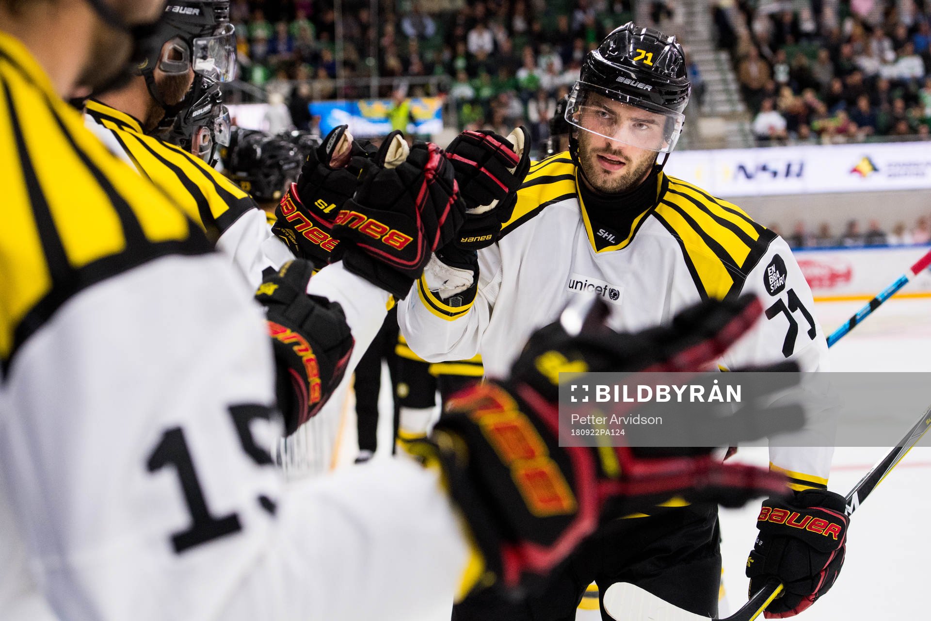 Brynäs Robert Kousal jublar