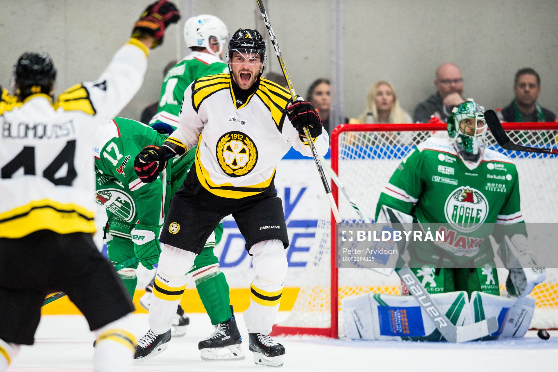 Brynäs Robert Kousal jublar