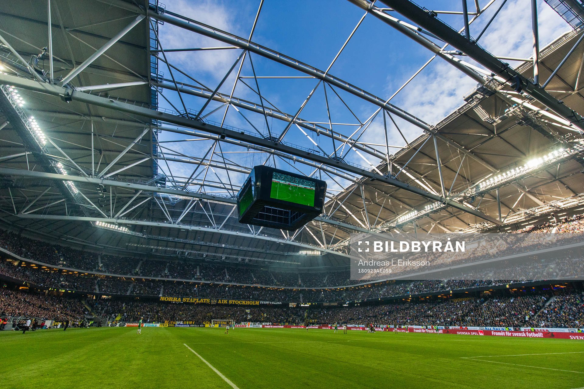 Generell vy av ett fulltsatt Friend Arena