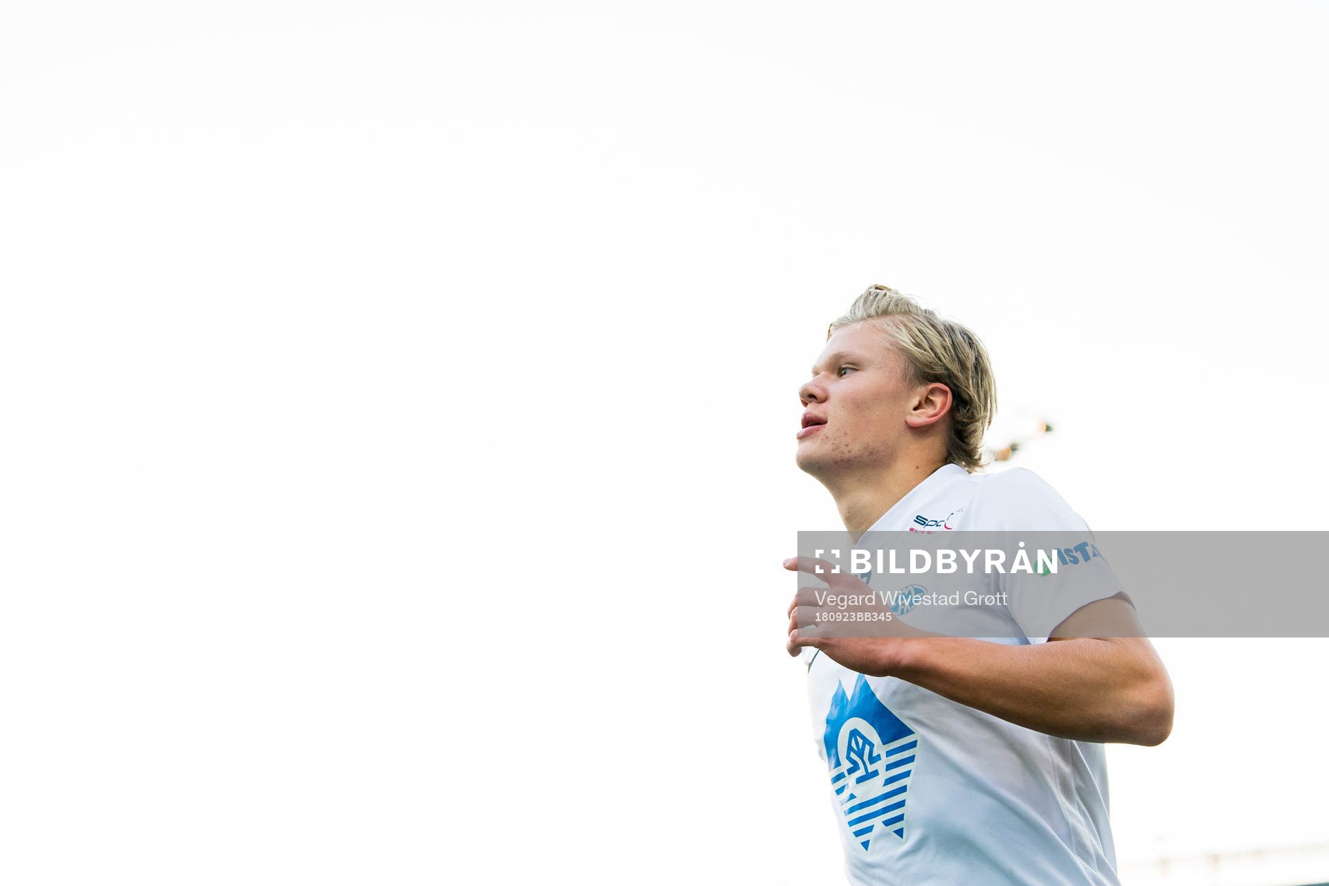 Erling Braut Håland of Molde celebrates