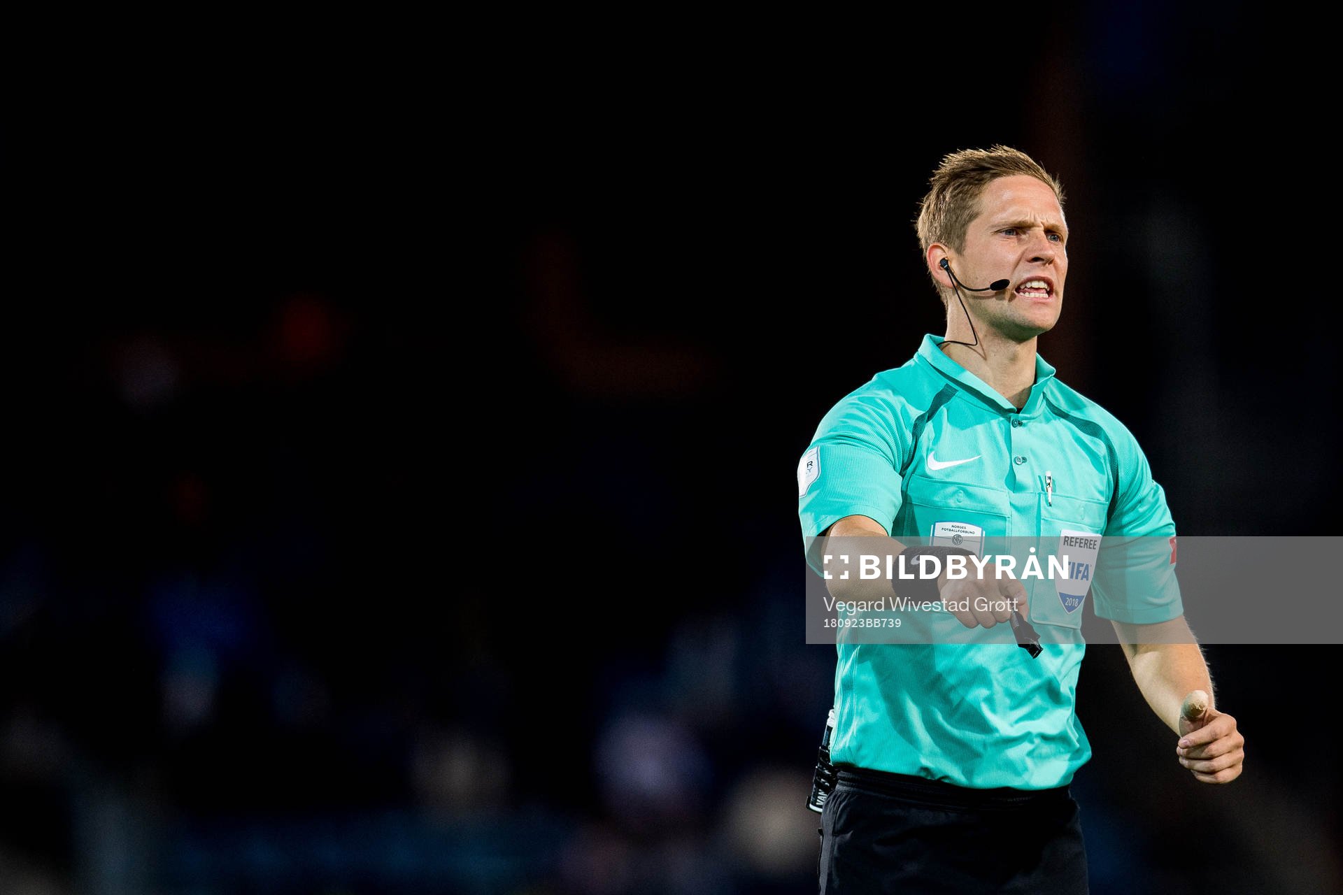 Espen Andreas Eskås, referee