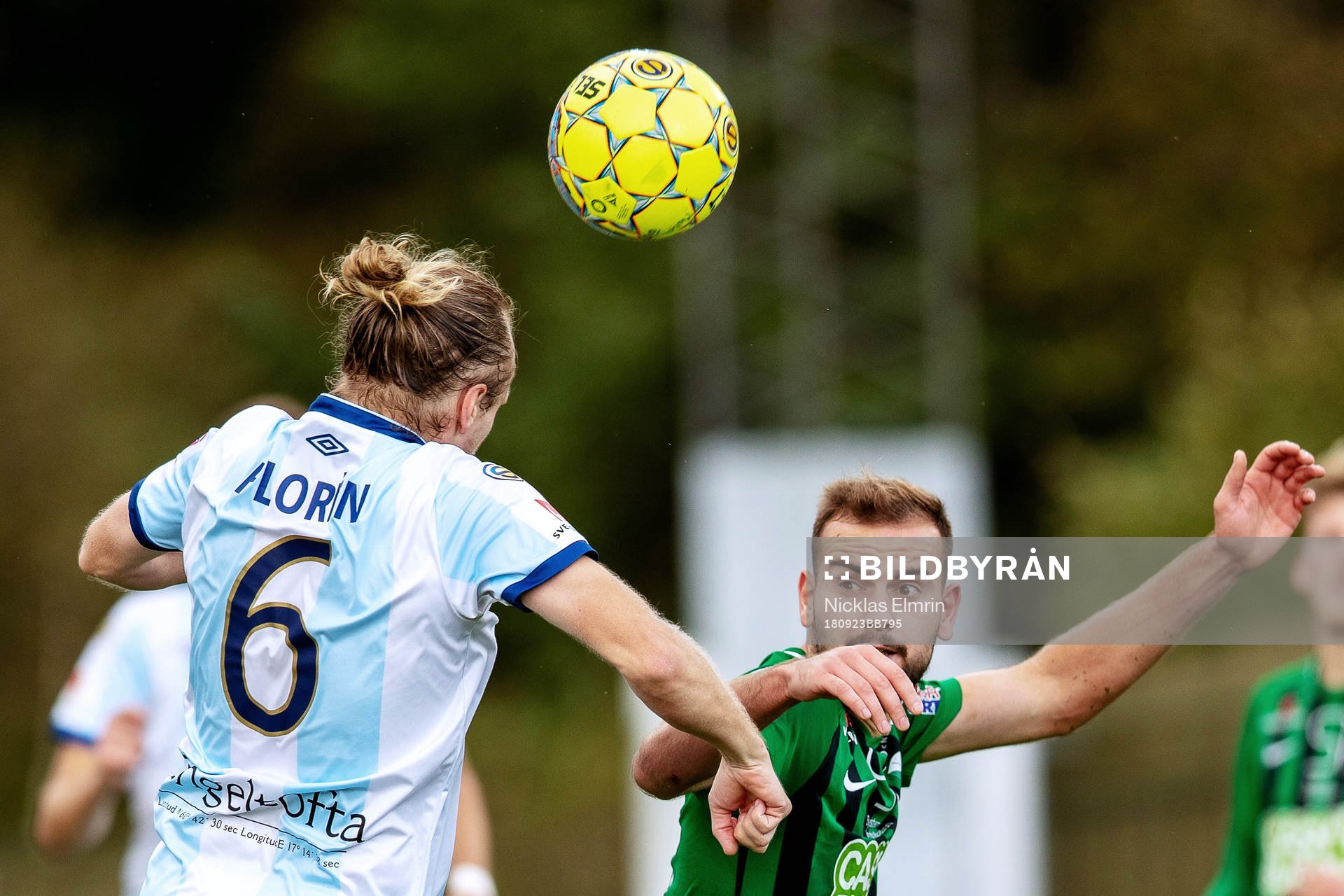 Varbergs Albert Ejupi mot Gefles Jesper Florén