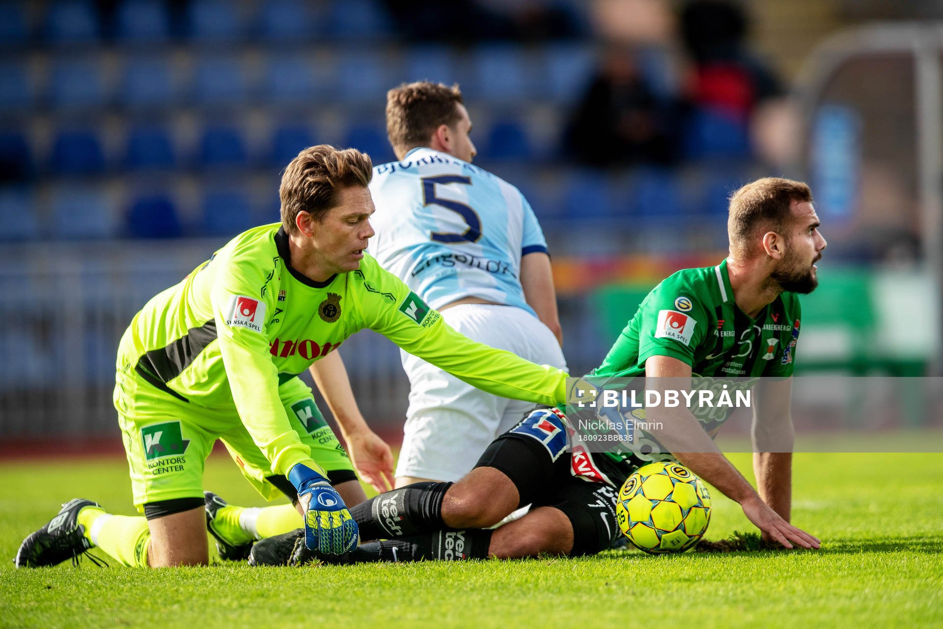 Varbergs Perparim Beqaj mot Gefles Jesper Björkman och