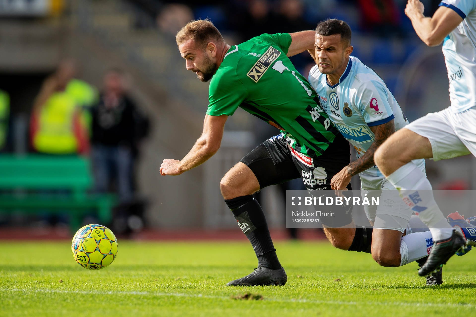 Varbergs Perparim Beqaj mot Gefles Jesper Björkman