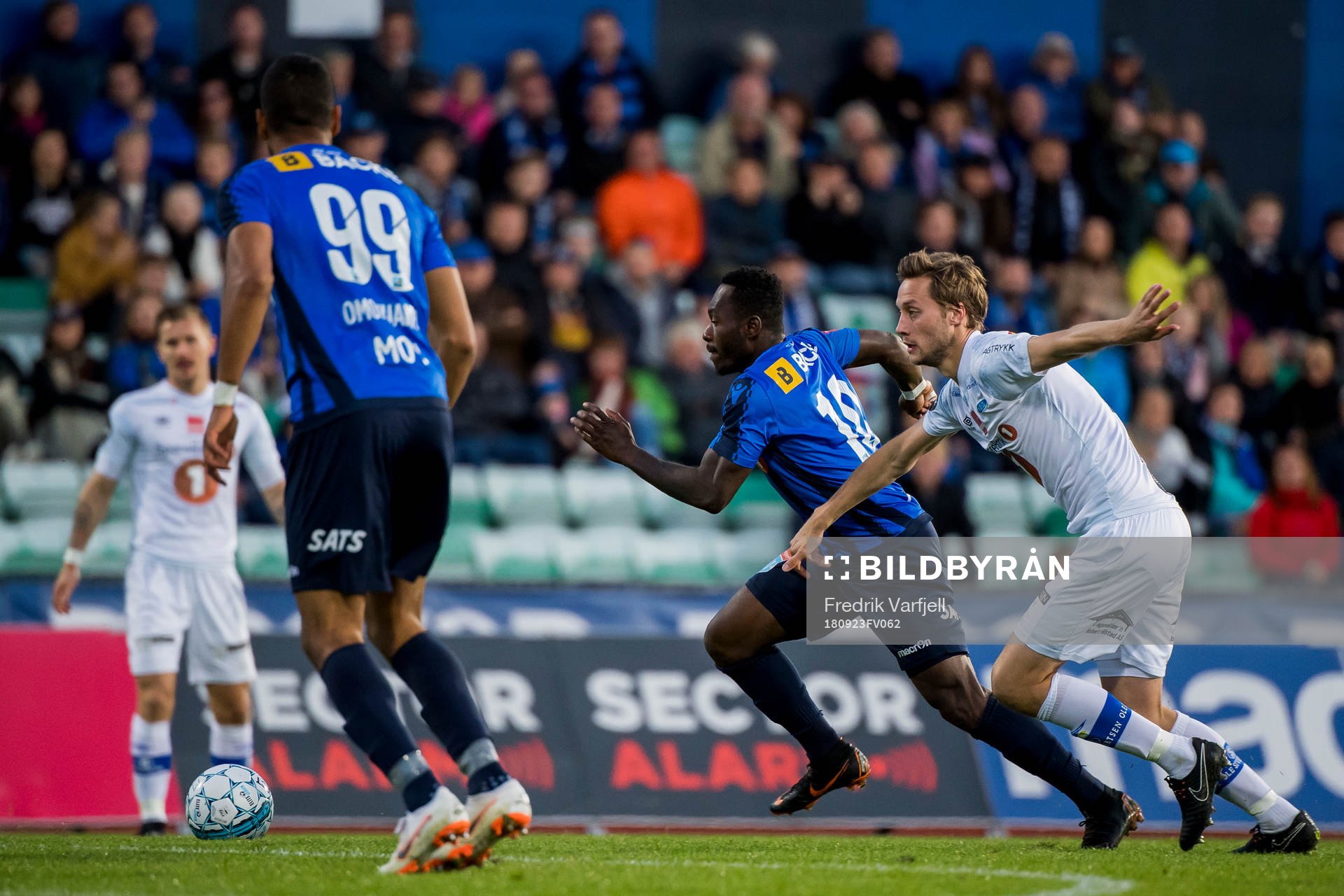 Franck Boli of Stabæk and Daniel Kvande of Ranheim