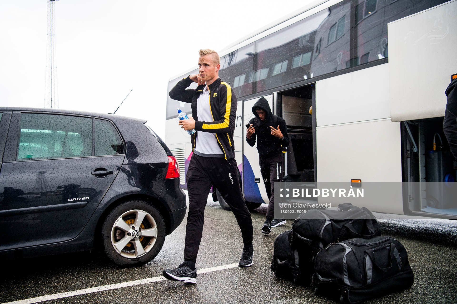 Simon Andreas Larsen of Start arrives
