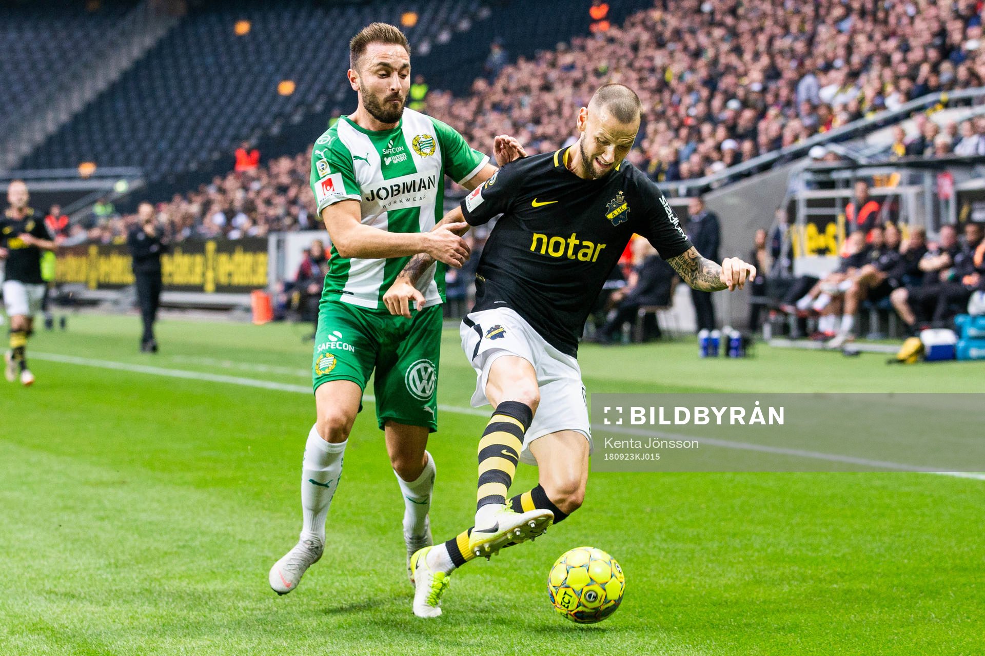 s Alexander Milosevic och Hammarbys Muamer Tankovic