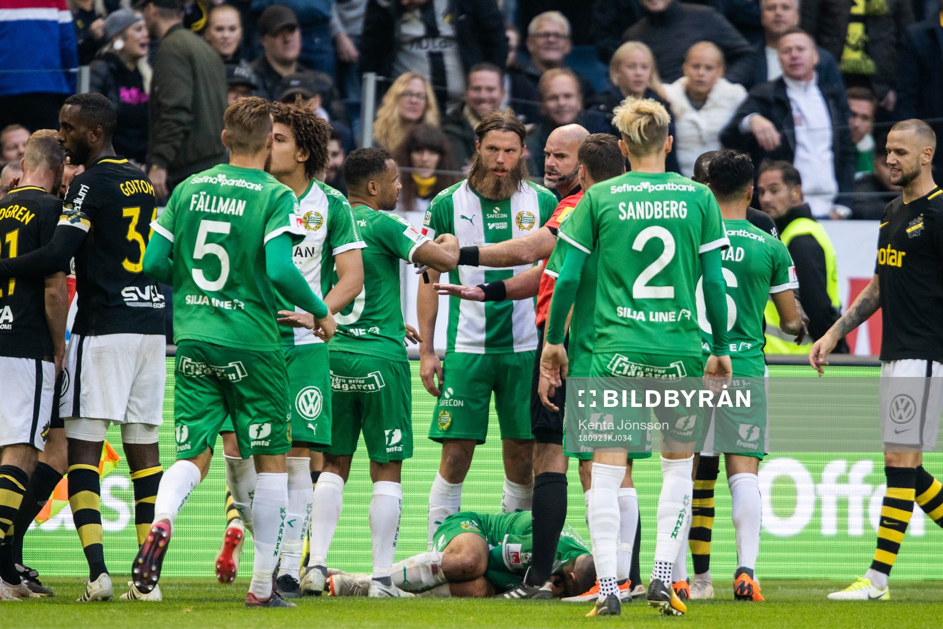 Bråk mellan spelarna
