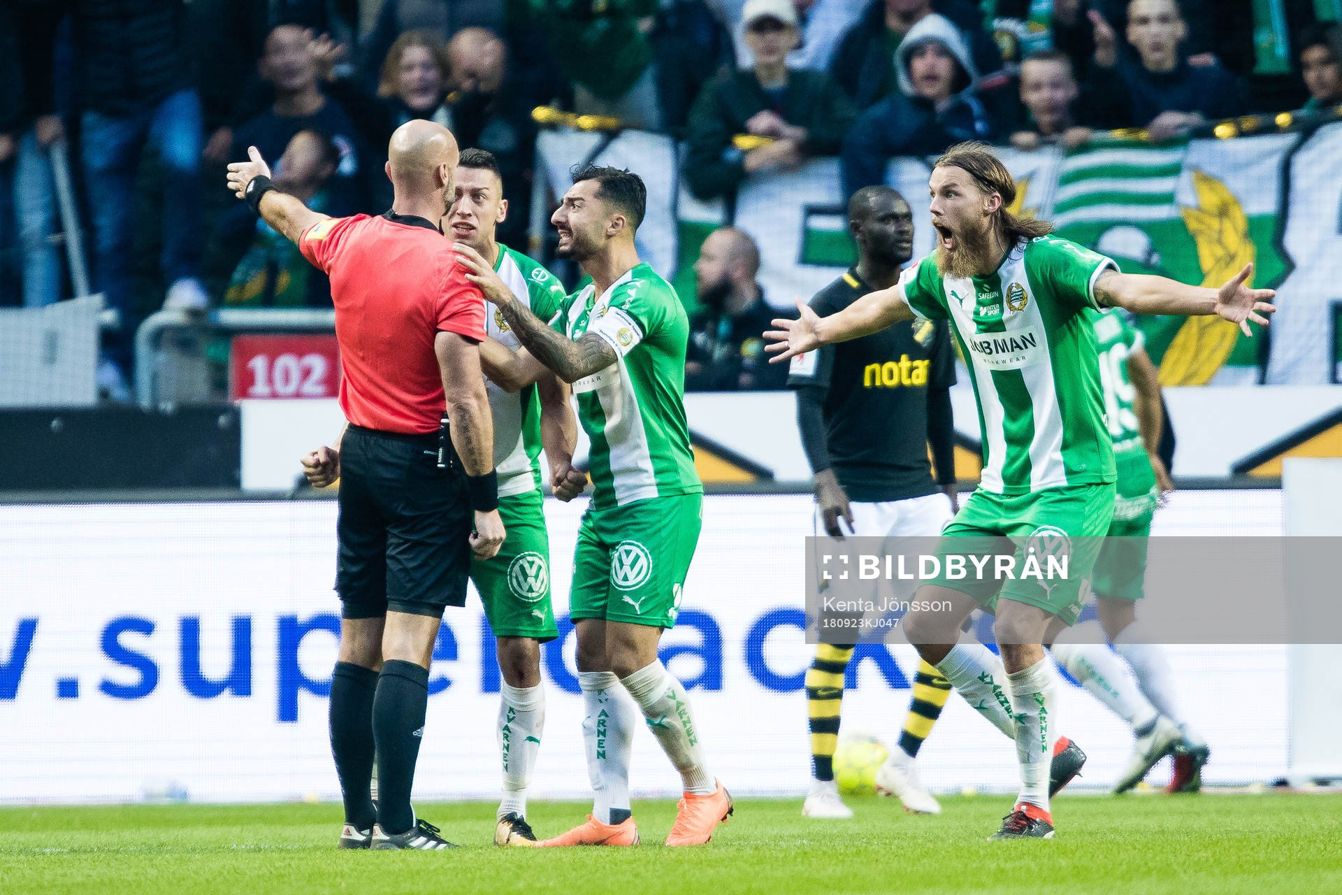 Hammarbys Nikola Djurdjic , Jiloan Hamad och Björn Paulsen