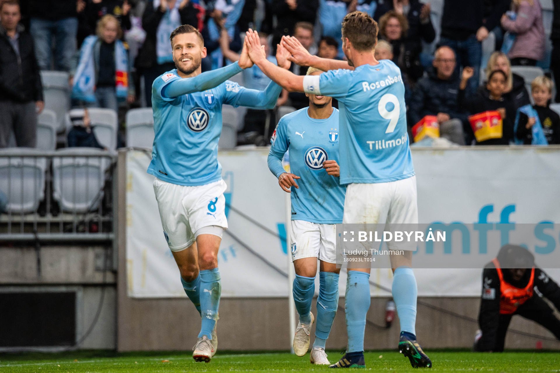 Malmö FFs Arnór Ingvi Traustason jublar