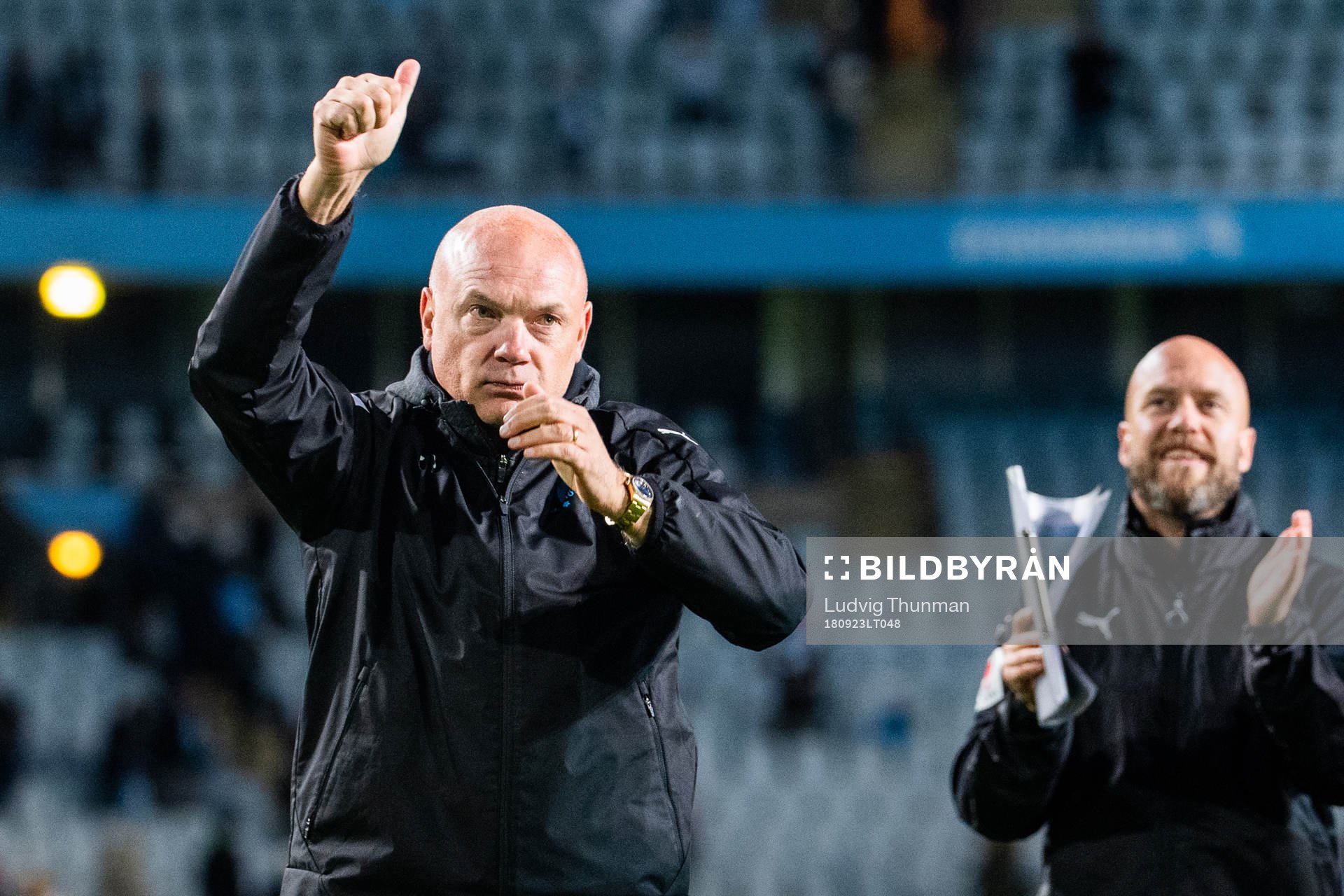 Malmö FFs tränare Uwe Rösler jublar