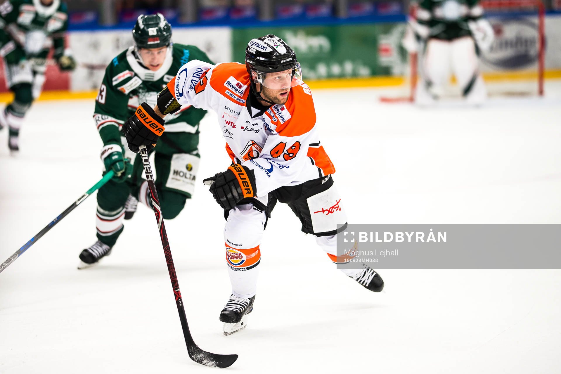 Tingsryds Daniel Öhrn  och Karlskronas Niklas Johansson