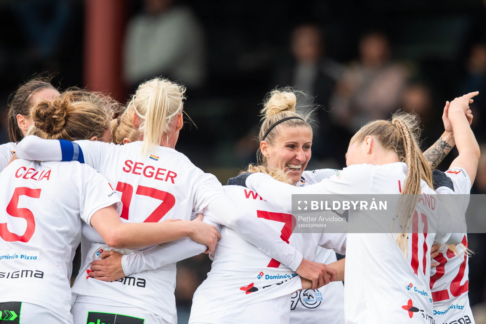 Rosengårds spelare jublar