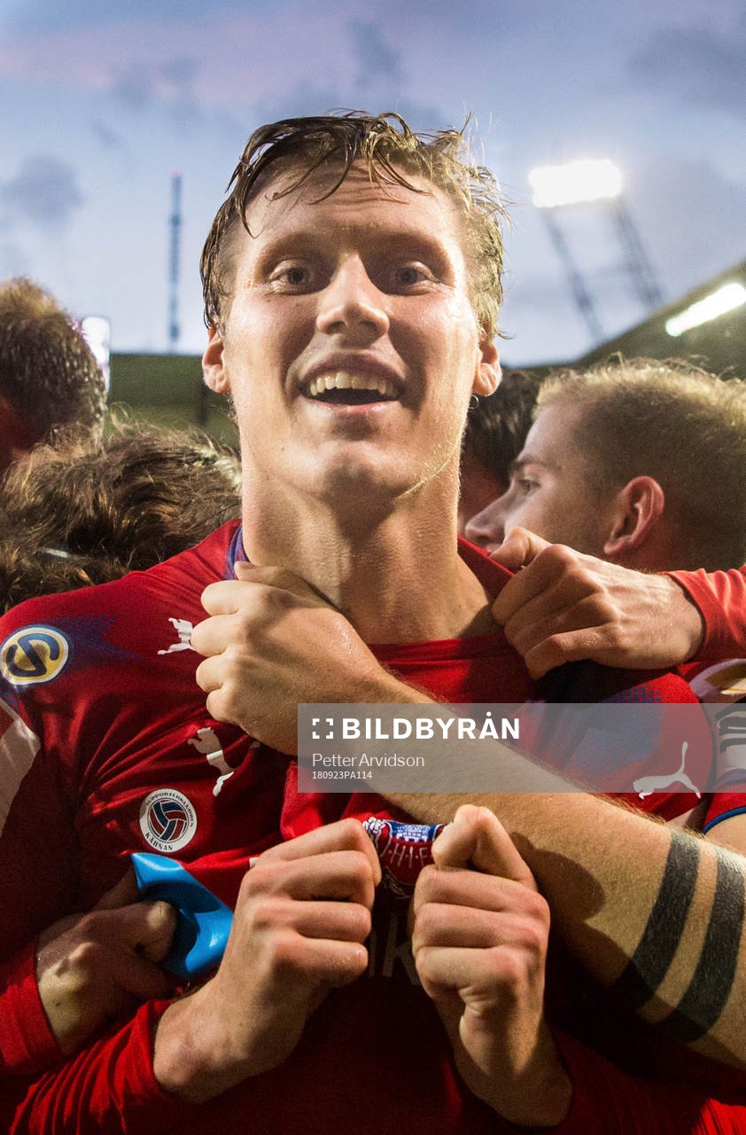 Helsingborgs Andri Runar  Bjarnason jublar
