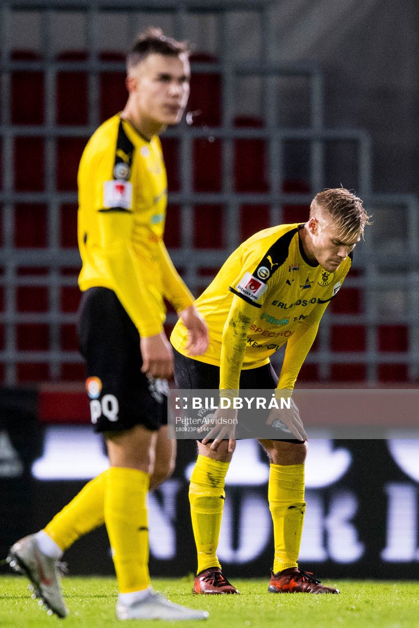 Frejs Martin Falkeborn deppar