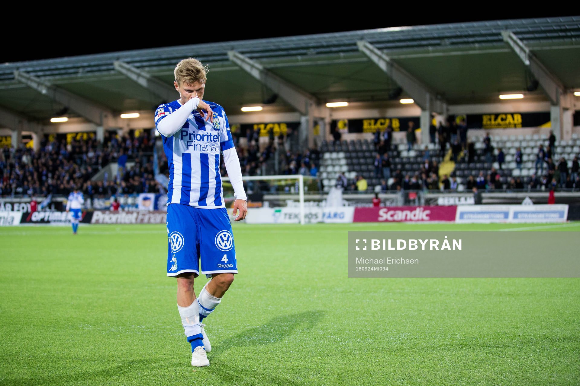 IFK Göteborgs Carl Starfelt deppar