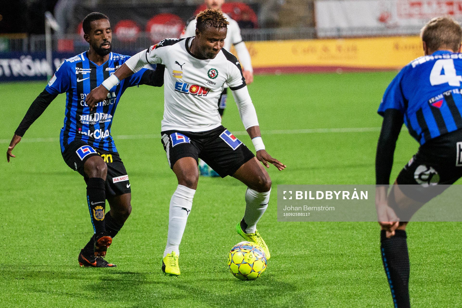 Sirius Mohammed Saeid och Örebros Kennedy Igboananike