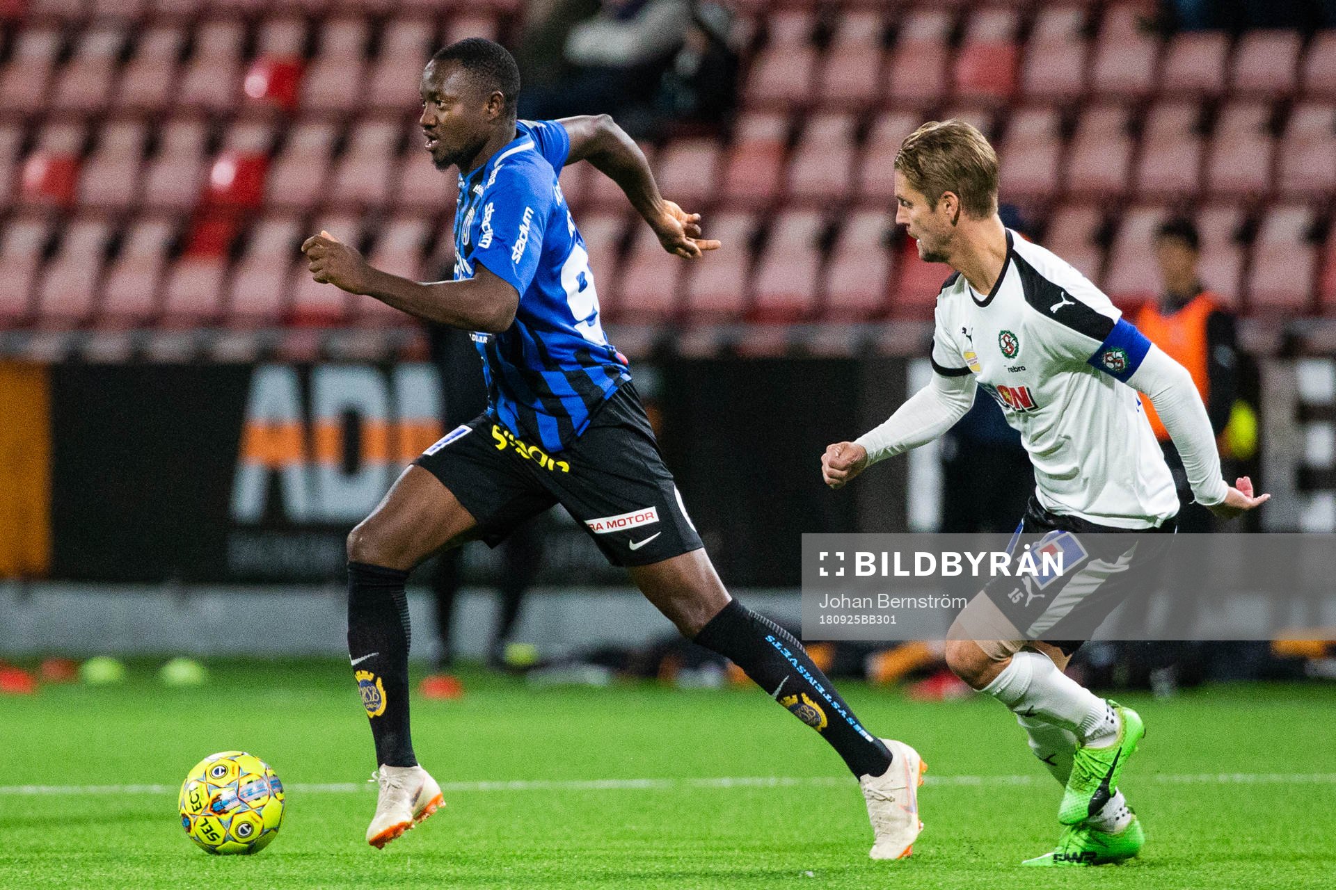 Sirius Moses Ogbu och Örebros Martin Lorentzson