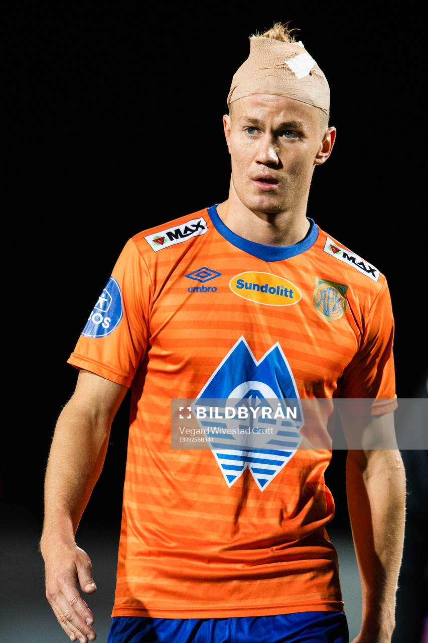 Ståle Steen Sæthre of Aalesund looks dejected
