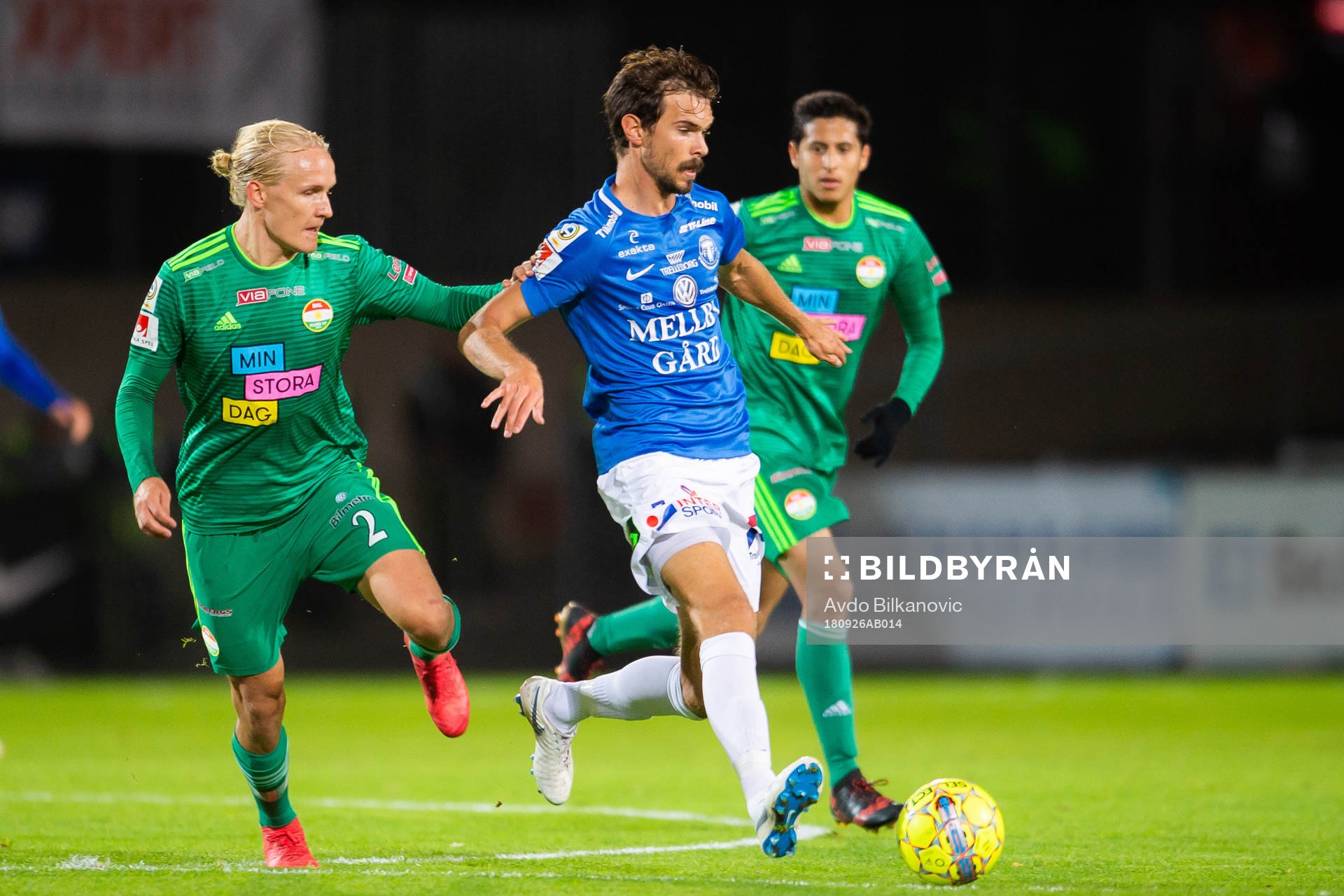 Trelleborgs Sebastian Ohlsson jagas av Dalkurds Henrik